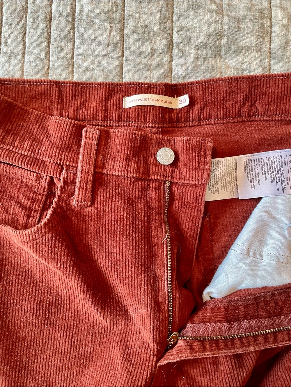 Levi’s High Waisted Corduroy Mom Jeans - Rust Red